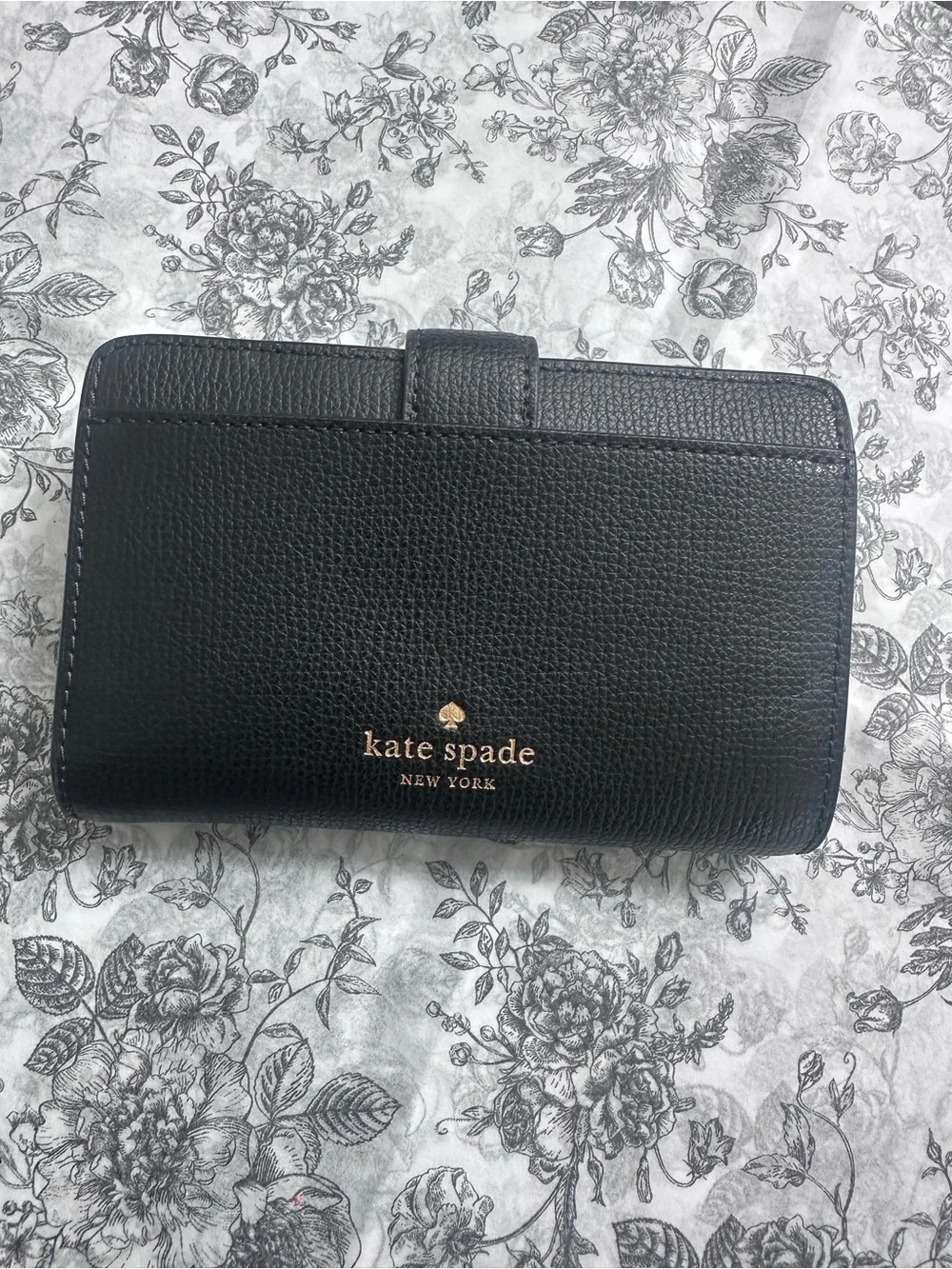 kate spade Black Pebbled Leather Continental Wallet with Gold Logo